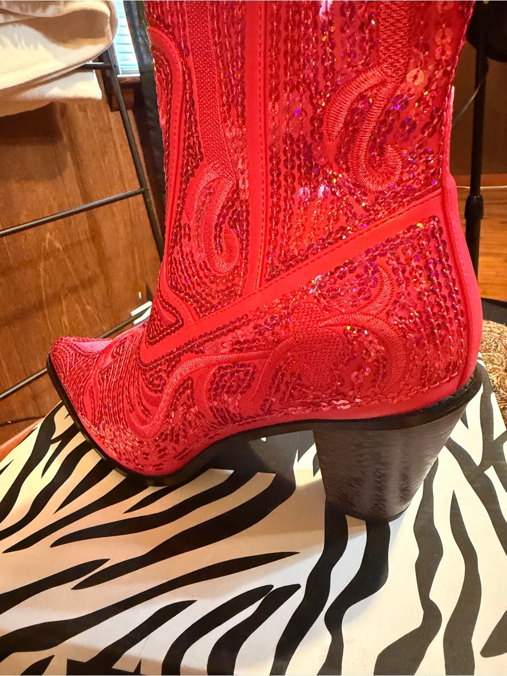 Fuchsia Embellished Women's Western Boot - Picture 2 of 4